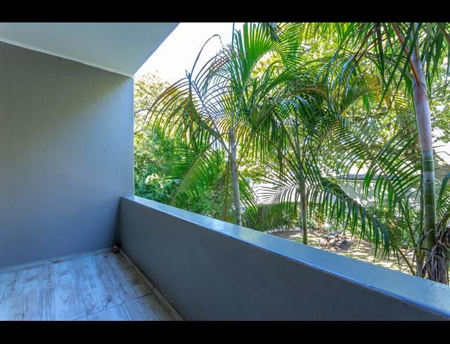3 BEDROOM APARTMENT FOR SALE IN KENILWORTH